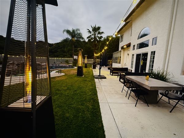 Stevenson Ranch Open-Concept (5/17/2026 - Credits: submitted by: Felicia Williams)