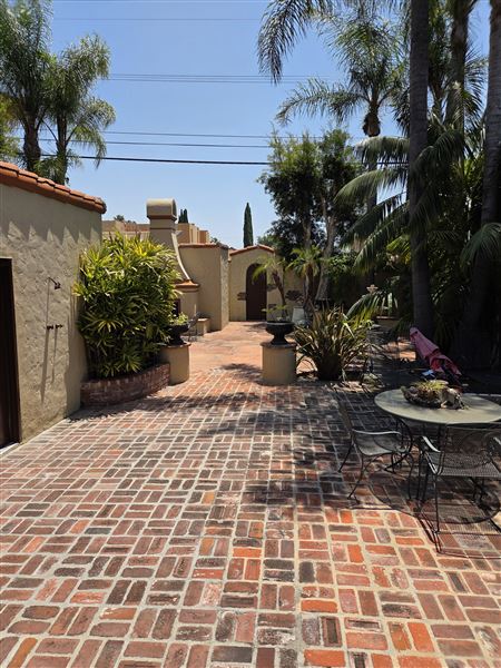 Hillside of Burbank (5/22/2026 - Credits: submitted by: Joe Ryan)