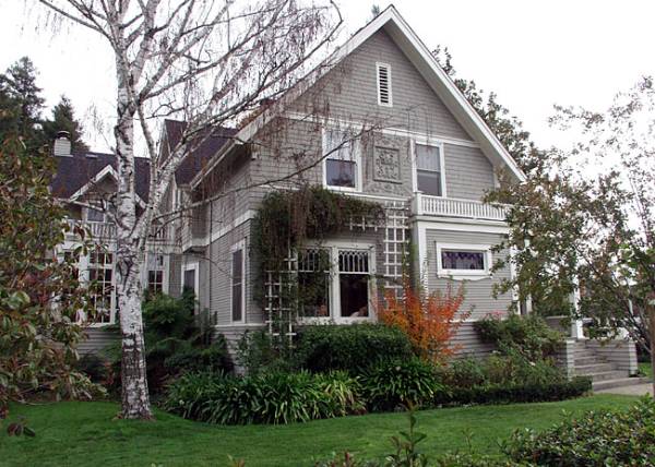 McDonald Avenue Neighborhood (12/31/2003)