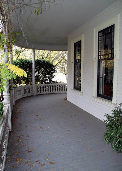 McDonald Avenue Neighborhood (12/31/2003)