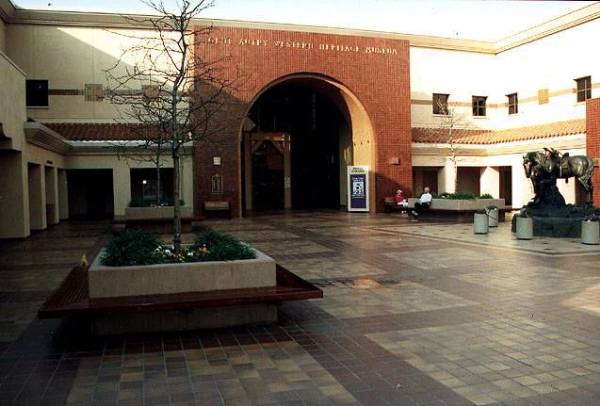Autry Museum of the American West | Wells Fargo Theater (12/31/2003)