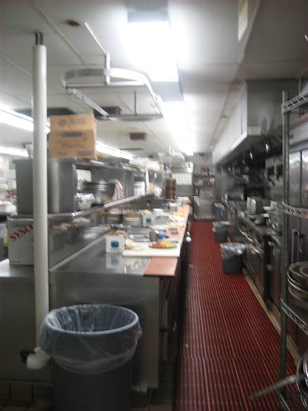 Hilton Palm Springs Kitchen (7/7/2008 - Credits: Lindsay Mizrahi)