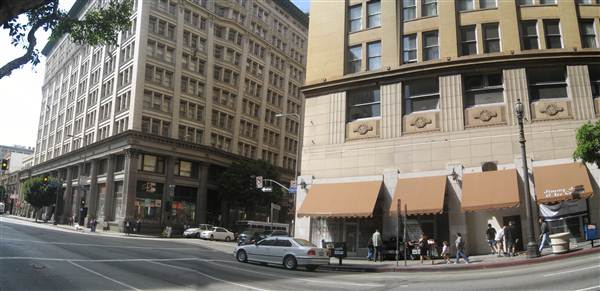 7th St. and Spring St. (9/1/2010 - Credits: Lindsay Mizrahi)