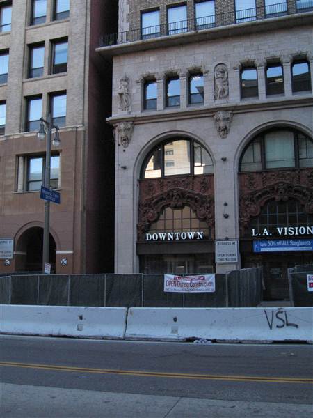 Broadway (9/1/2010 - Credits: Lindsay Mizrahi)
