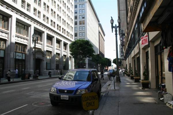 215 West 5th Street (9/1/2010 - Credits: Lindsay Mizrahi)