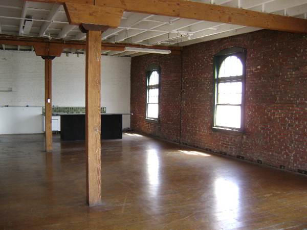 Nate Starkman Building (6/8/2011 - Credits: J. Steven Witkowski)