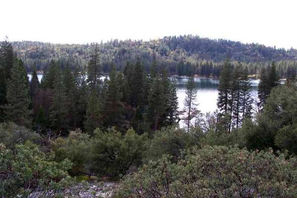 Bass Lake / Crane Valley Reservoir - More info; visit www.filmyosemite.com or call 559.760.1143 (12/8/2008 - Credits: Dave Wolin)
