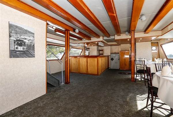 Sunset Hornblower @ Port of San Francisco - Hornblower Cruises & Events (1/1/2014)