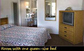 Ray's Den Motel (8/13/2015)
