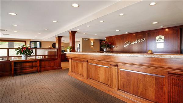 Best Western Shadow Inn (8/26/2015 - Credits: http://bestwesterncalifornia.com/hotels/best-western-shadow-inn)