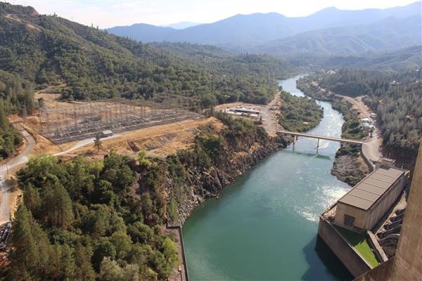 Shasta Dam (10/30/2015 - Credits: Jill Naumann)