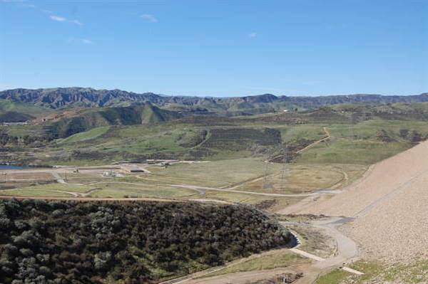 Castaic Lake State Recreation Area (SRA) - lake administered by Los Angeles County (4/5/2016)