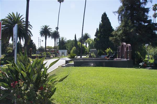 Hollywood Forever Cemetery - Photo by Robin Citrin (4/12/2016 - Credits: Photo by Robin Citrin)
