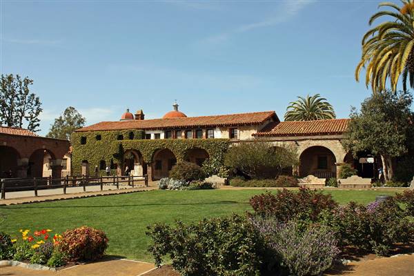 Mission San Juan Capistrano (3/28/2013 - Credits: By Bernard Gagnon (Own work) [GFDL (http://www.gnu.org/copyleft/fdl.html) or CC BY-SA 3.0 (http://creativecommons.org/licenses/by-sa/3.0)], via Wikimedia Commons)