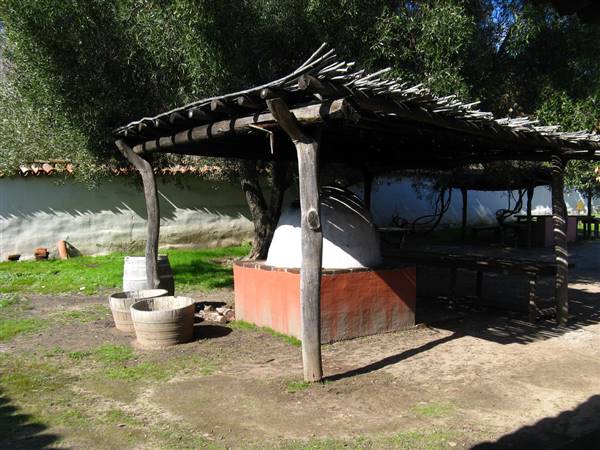 La Purisima Mission State Historic Park (SHP) (2/18/2009 - Credits: "La Purisima Mission" by Flickr User: Jasperdo (CC BY-NC-ND 2.0) [https://creativecommons.org/licenses/by-nc-nd/2.0/legalcode] https://www.flickr.com/photos/mytravelphotos/)