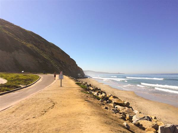 Torrey Pines State Natural Reserve (SNR) (3/6/2015 - Credits: "Torrey Pines State Natural Reserve" by Marc Buehler (CC BY-NC 2.0) [https://creativecommons.org/licenses/by-nc/2.0/legalcode] https://www.flickr.com/photos/marc_buehler/)