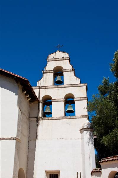 San Juan Bautista State Historic Park (SHP) (8/1/2009 - Credits: "Missioin San Juan Bautista" By Anna Fox (CC BY 2.0)[https://creativecommons.org/licenses/by/2.0/legalcode]https://www.flickr.com/photos/harshlight/)