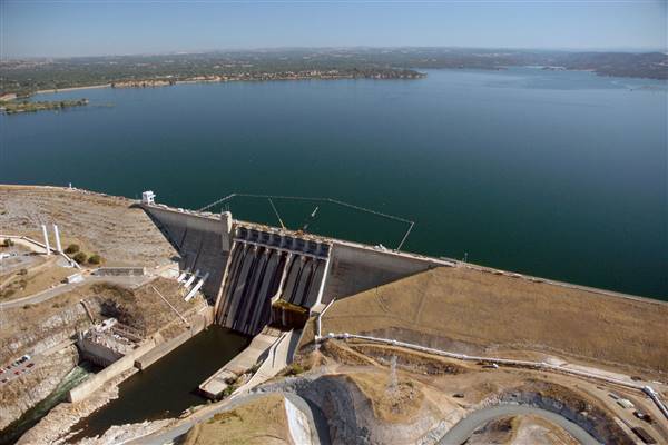 Folsom Lake State Recreation Area (SRA) (7/20/2011 - Credits: Photo Courtesy of California Department of Water Resources)