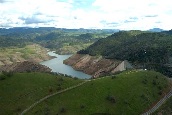 Lake McClure & Barrett Cove Recreation Area (3/2/2015 - Credits: Photo courtesy of California Department of Water Resources)