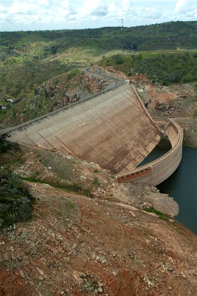 Lake McClure & Barrett Cove Recreation Area (3/2/2015 - Credits: Photo courtesy of California Department of Water Resources)
