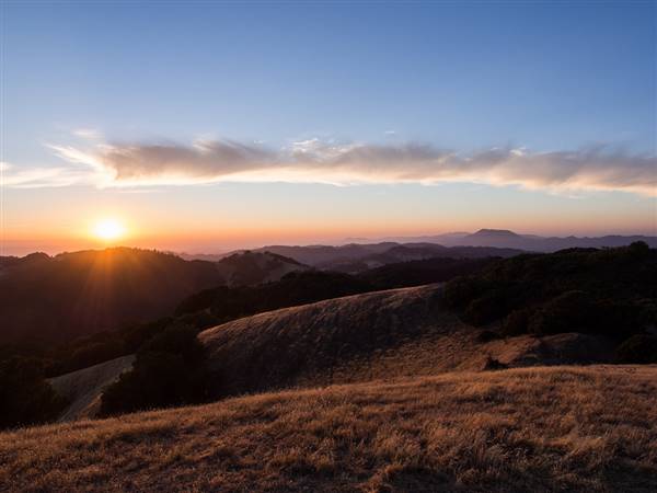 Sugarloaf Ridge State Park (SP) (8/3/2013 - Credits: "Sunset from Bald Mountain" by Eugene Kim (CC BY 2.0)[https://creativecommons.org/licenses/by/2.0/legalcode]https://www.flickr.com/photos/eekim/)