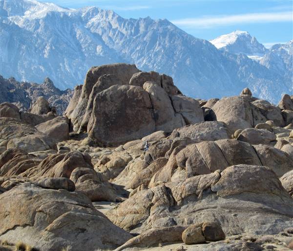 Alabama Hills - Bureau of Land Management / BLM - Bishop Field Office (9/6/2016 - Credits: "Alamba Hills Movie Road 1626a" by Don Barrett (CC BY-NC-ND 2.0)[https://creativecommons.org/licenses/by-nc-nd/2.0/legalcode]https://www.flickr.com/photos/donbrr/)