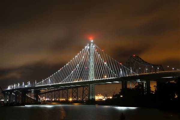 San Francisco-Oakland Bay Bridge - Highway 80 - Pedestrian Walkway & Bike Path (8/27/2013 - Credits: "New Span" by Joe Parks (CC BY-NC 2.0) [https://creativecommons.org/licenses/by-nc/2.0/legalcode]https://www.flickr.com/photos/parksjd/)