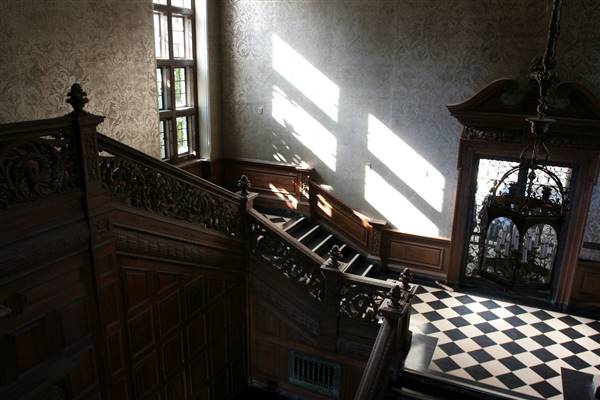 Greystone Mansion & Park (10/17/2016 - Credits: Photos courtesy of Kris Bunting)