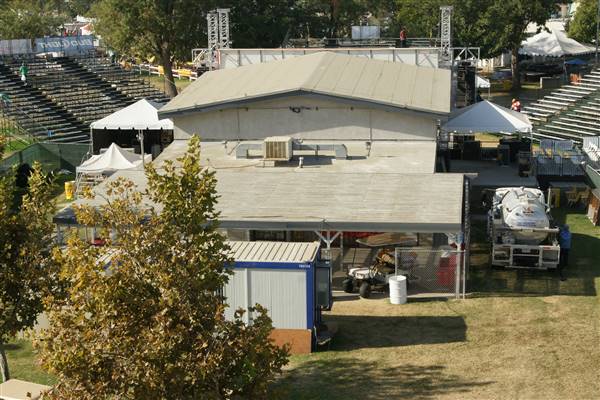 Kern County Fair - 15th DAA (11/7/2016 - Credits: Budweiser Pavilion - Photo courtesy of Kern County Fair)