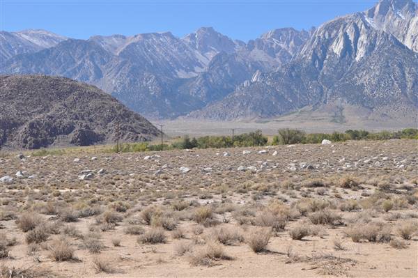 Alabama Hills - Bureau of Land Management / BLM - Bishop Field Office (11/15/2016 - Credits: Photo courtesy of Robin Citrin)