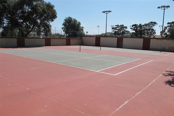 Alondra Community Regional Park (6/1/2019 - Credits: LocoScout)