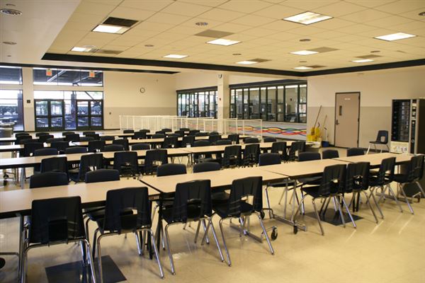 Burbank High School - BUSD (6/1/2019 - Credits: LocoScout)