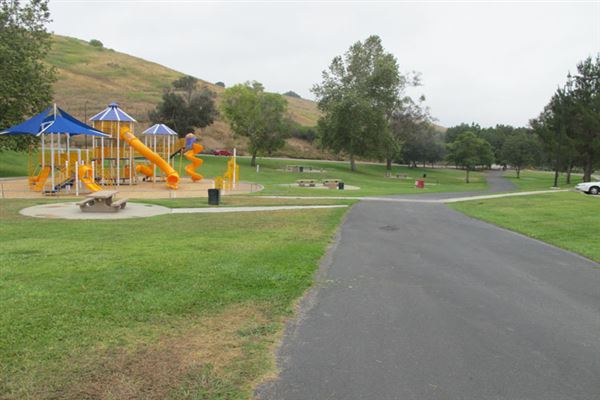 Frank G. Bonelli Regional Park / Puddingstone Reservoir (6/1/2019 - Credits: LocoScout)