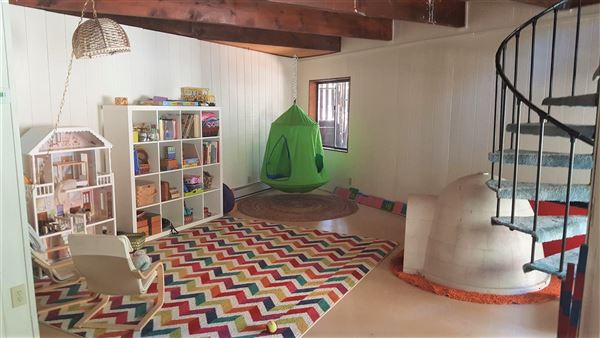 Calm Cabin: Retro Mountain Forest Home - Pine Mountain Club (9/13/2021 - Credits: self)