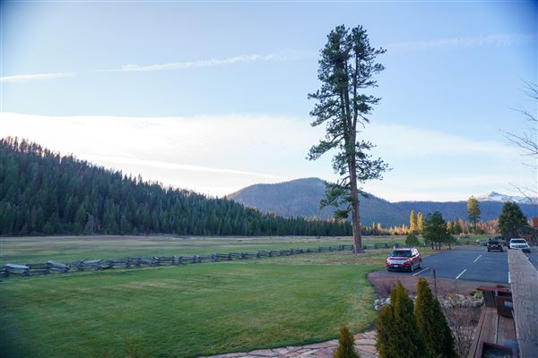 Highlands Ranch Resort (3/1/2022 - Credits: Film Tehama)