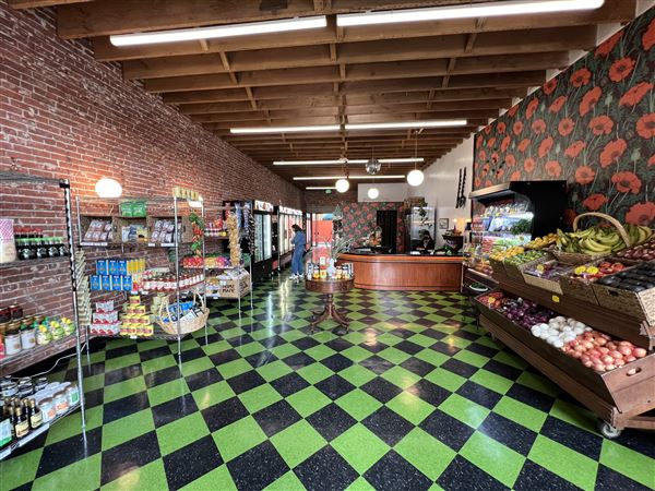 The Golden Poppy Market and Cafe (4/15/2022 - Credits: Brian Wotring)