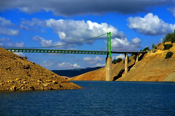 Lake Oroville State Recreation Area (SRA) (10/6/2010 - Credits: Brian Baer)