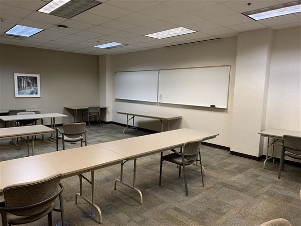 Junipero Serra State Building - Department of General Services (DGS) - Conference Room (8/3/2022 - Credits: Brandy Davis)