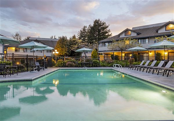 Seacliff Inn (5/5/2023)