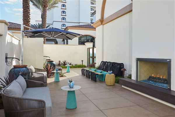 The Waterfront Beach Resort, a Hilton Hotel (9/27/2023 - Credits: Photo Courtesy of The Waterfront Beach Resort)