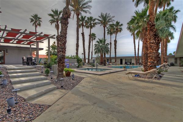 Lido Palms Hotel and Spa (10/9/2023 - Credits: Photo Courtesy of Lido Palms Hotel & Spa)