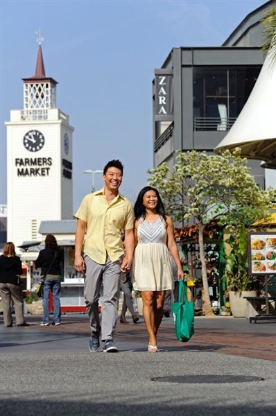 Original Farmers Market, The (1/9/2024 - Credits: The Right Now)