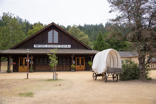 Roaring Camp Railroad - Roaring Camp Railroads - Bret Harte Hall (1/1/2021 - Credits: Paul Schraub 2021)