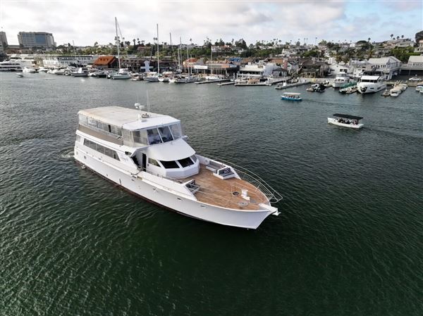 Dream Maker @ Newport Harbor - City Cruises (5/14/2024 - Credits: Photo Courtesy of City Experiences)