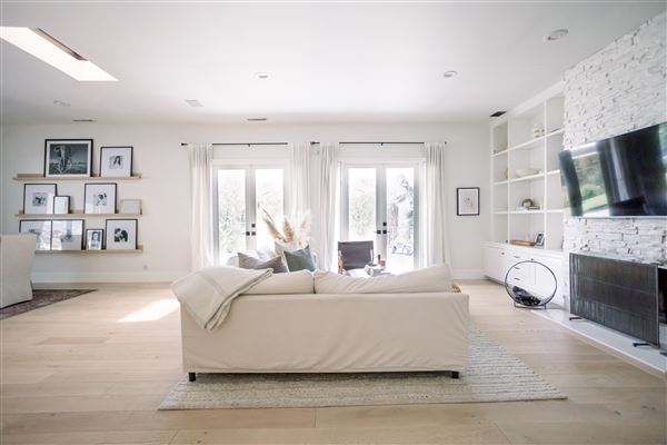 Ranch style home located in the hills of Woodland Hills (6/6/2024 - Credits: submitted by: staci pearlman)