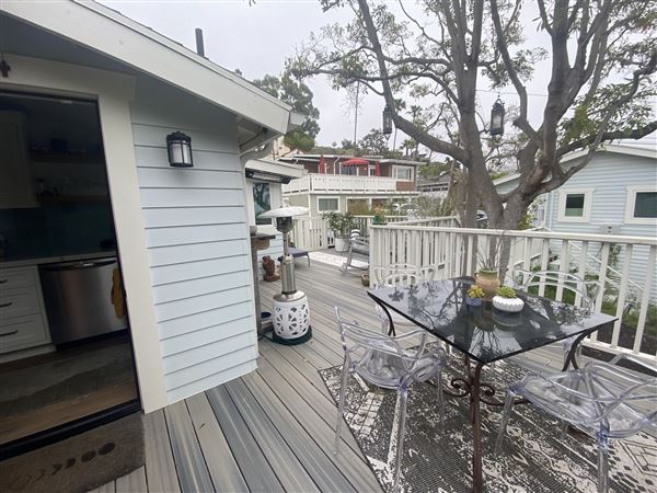 Chic Laguna Cottage (6/6/2024 - Credits: Susan Willig)