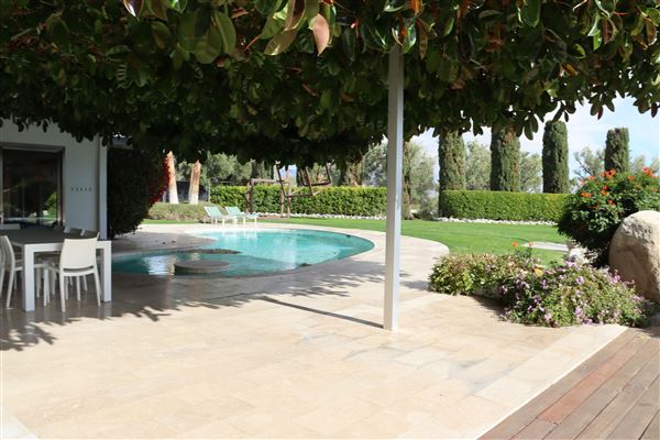 Frederick Loewe Estate (8/13/2024 - Credits: Thies Lemke - Locations Unlimited)
