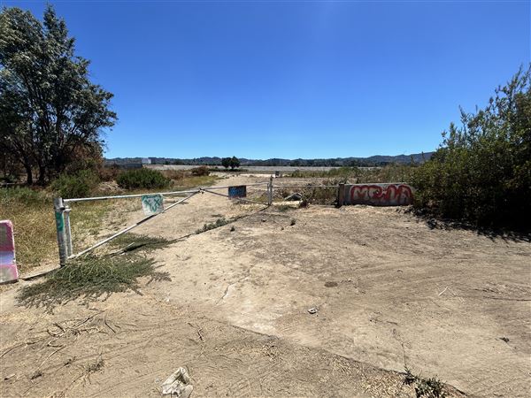Sepulveda Dam (8/20/2024 - Credits: Brandy Davis)
