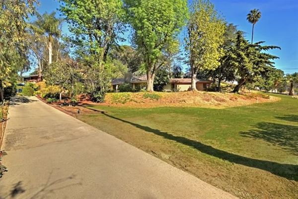 Large Ranch Style House with POOL & KOI POND (8/22/2024 - Credits: Drew DiFonzo Marks)