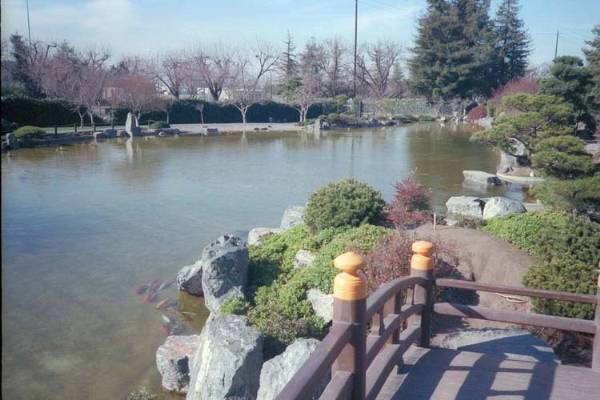 Japanese Friendship Tea Garden @ Kelley Park (12/31/2003)